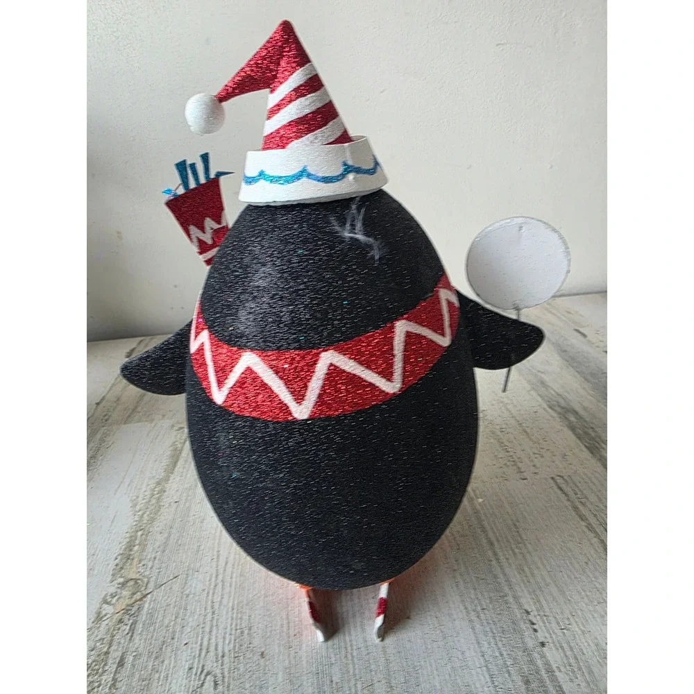 Vintage‎ Pier 1 penguin glitter skates metal lollipop decor scarf sparkle